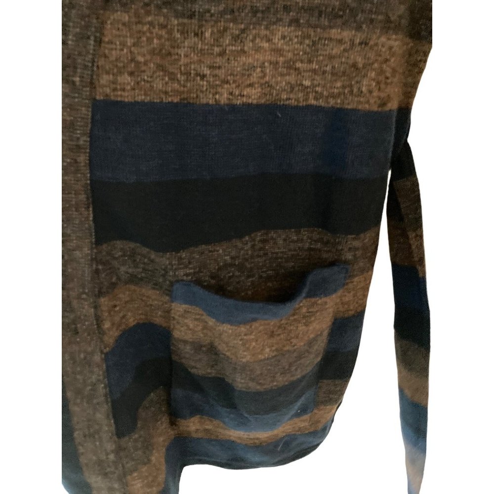 Hinge Designed in Seattle Button Front Sweater Womens Size Small - Picture 6 of 9